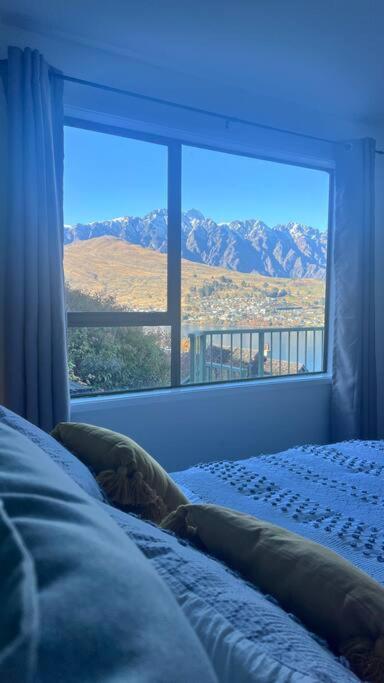 Lakeview Home Retreat At Queenstown Hill Екстер'єр фото